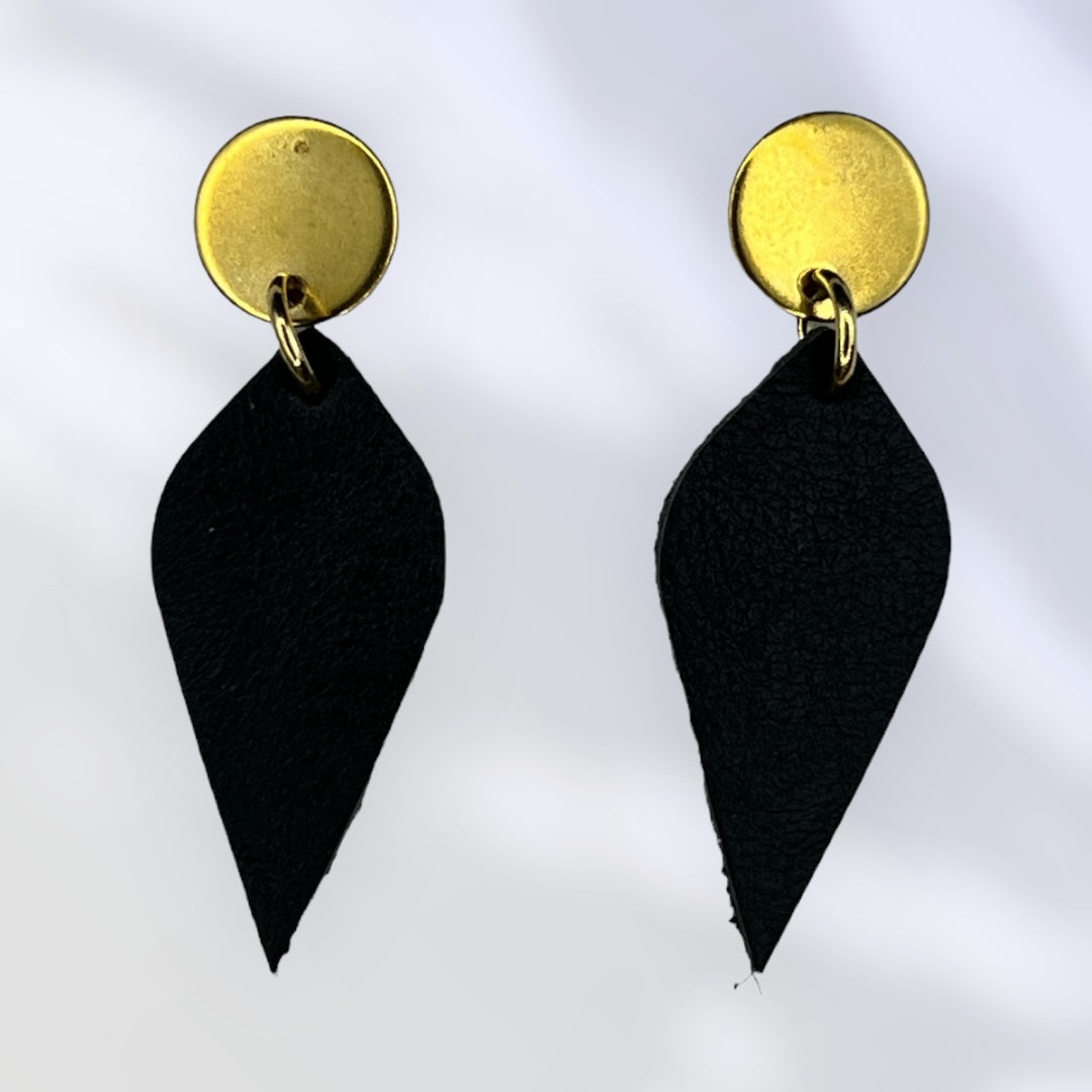 Black dagger leather earrings with gold colored posts - Small
